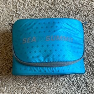 Sea to summit padded case. Hiking backpacking accessory